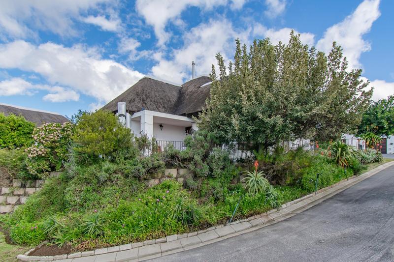 3 Bedroom Property for Sale in Vergesig Western Cape
